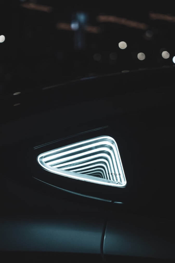 AnimeCarMod Deep Mirror Multi-Mode Light Quarter Window Diorama with remote control, showcasing a detailed automotive interior display.